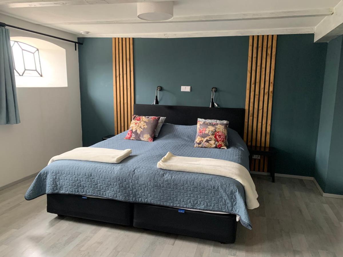 Bed And Breakfast De Salix Hitzum Exterior foto